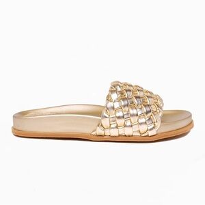 ✨ SHU SHOP AMOR Gold Metallic Braided Sandals ✨